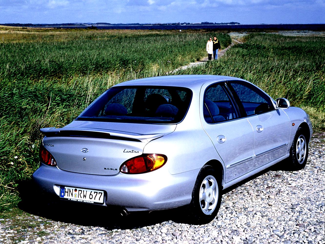 Hyundai Lantra 1998 #2