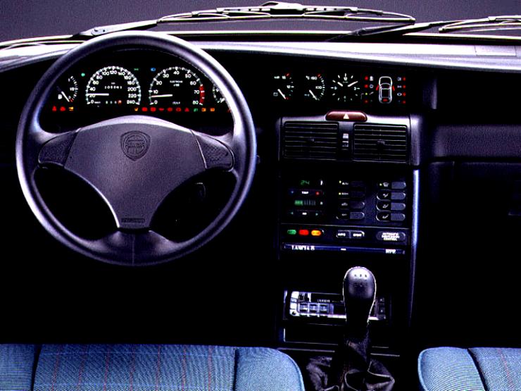 Lancia Delta 1993 #8