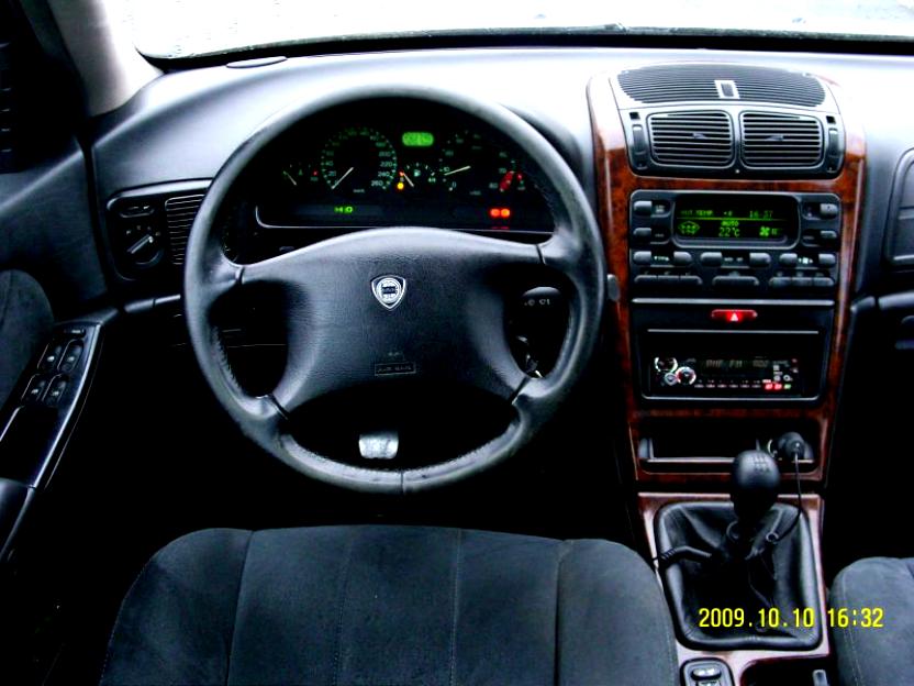 Lancia Lybra SW 1999 #9