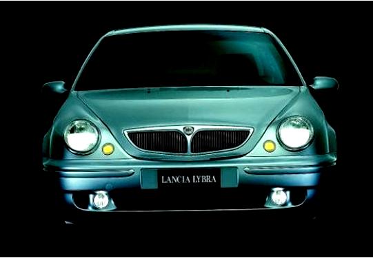 Lancia Lybra SW 1999 #37