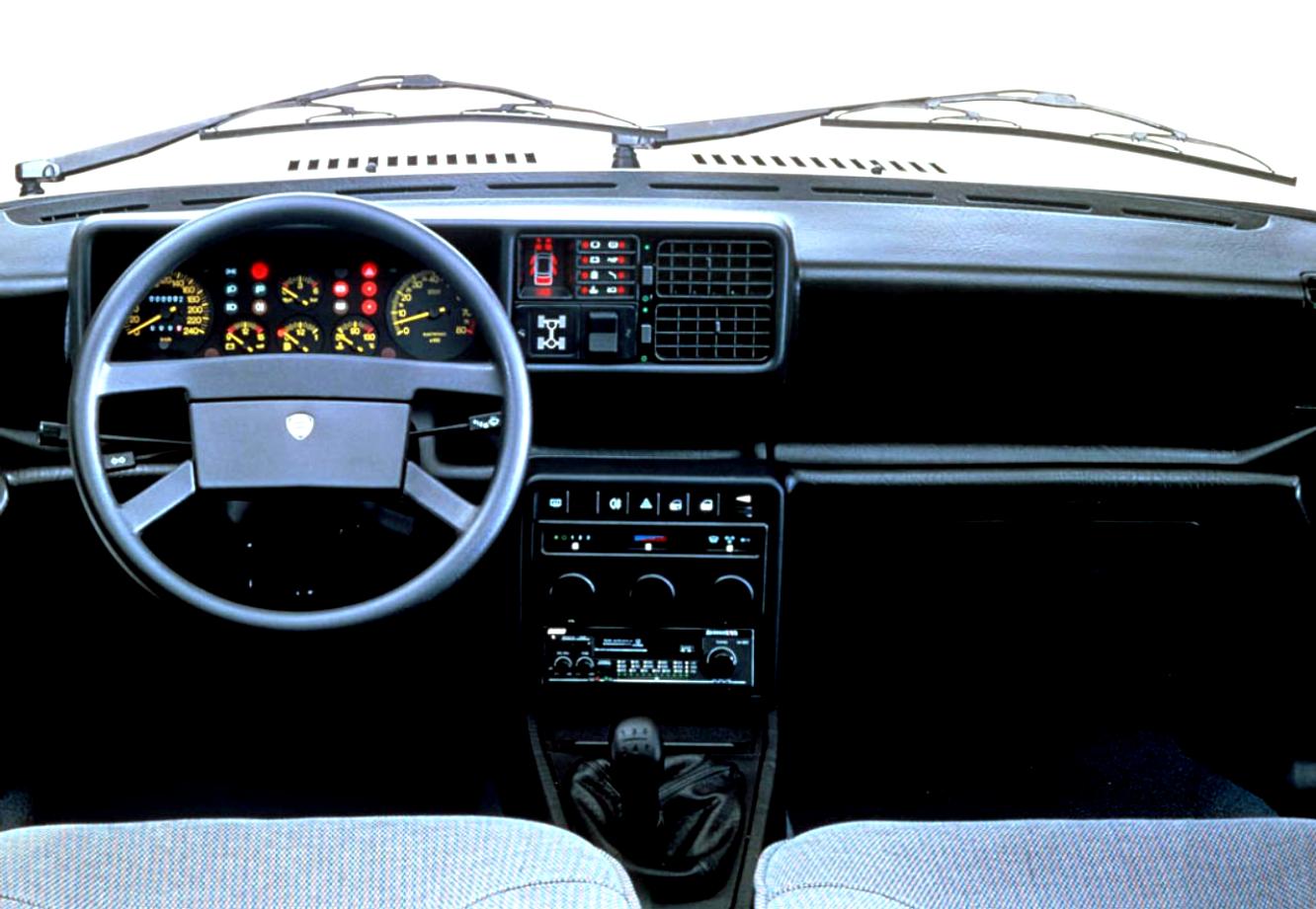 Lancia Prisma 1983 #8
