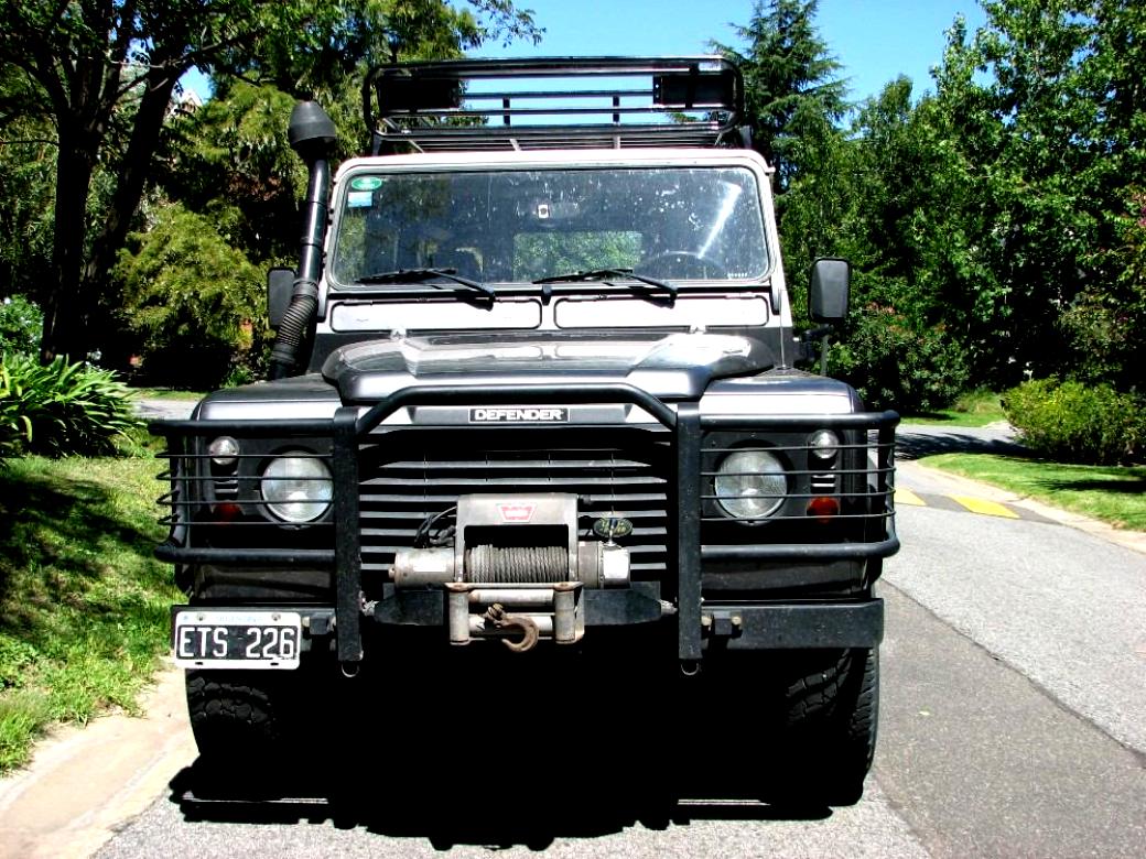 Land Rover Defender 90 1991 #48