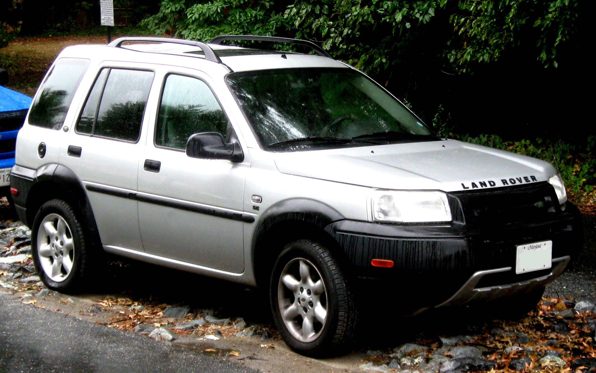 Land Rover Freelander LR2 2006 on