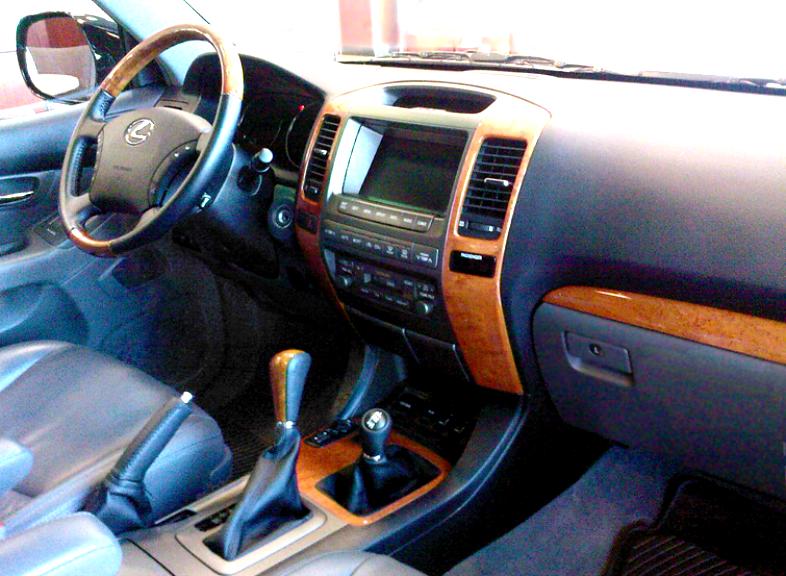 Lexus GX 2003 #16