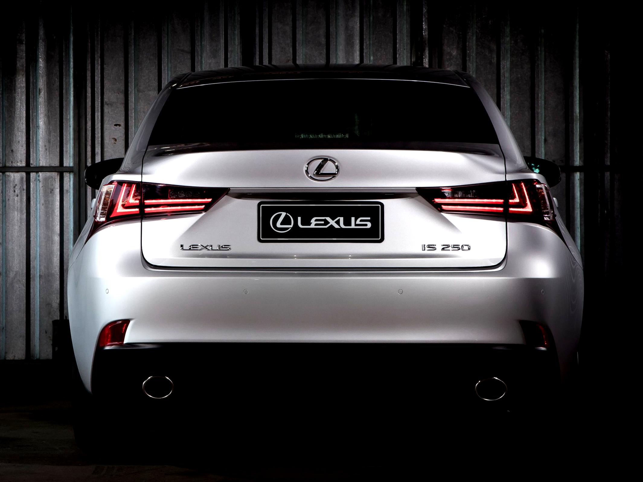 Lexus IS 2013 #64