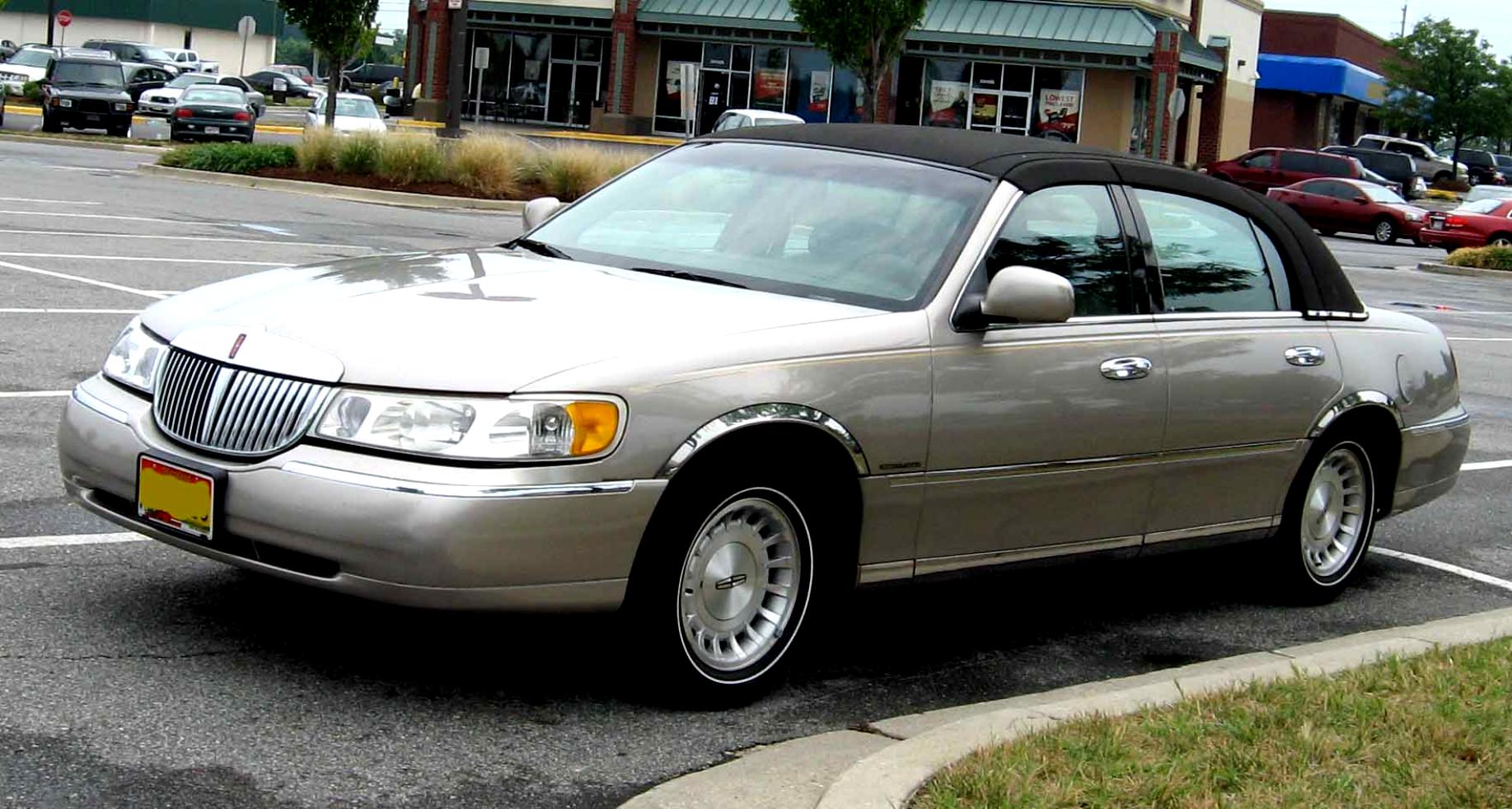 Lincoln Town Car 1998 #9