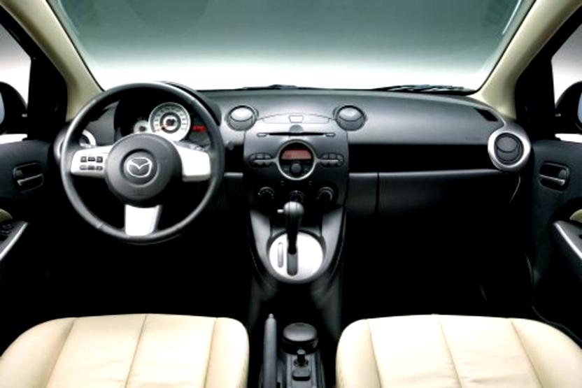 Mazda 2 / Demio - Sedan 2008 #1