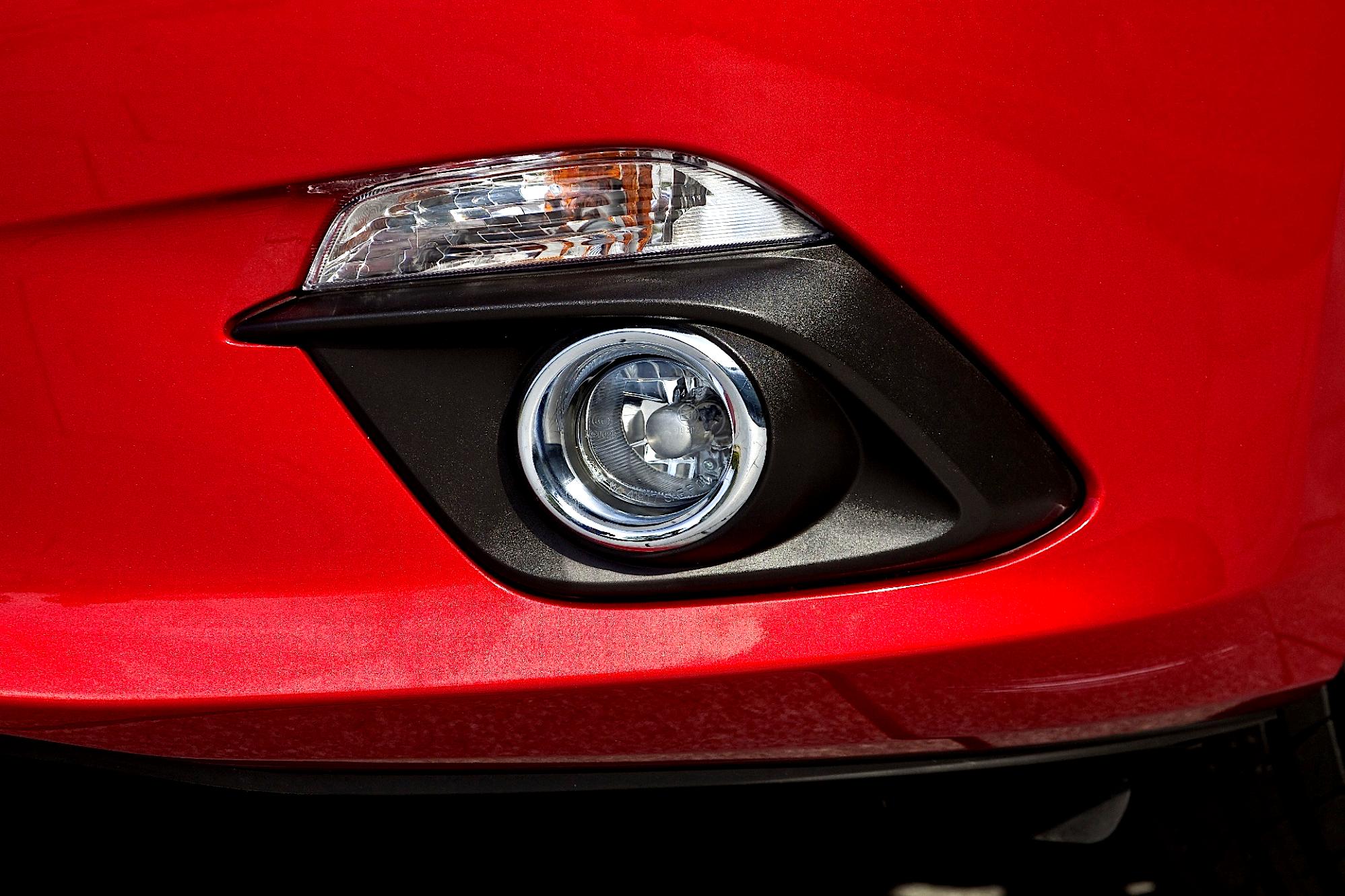 Mazda 3 / Axela Hatchback 2013 #37