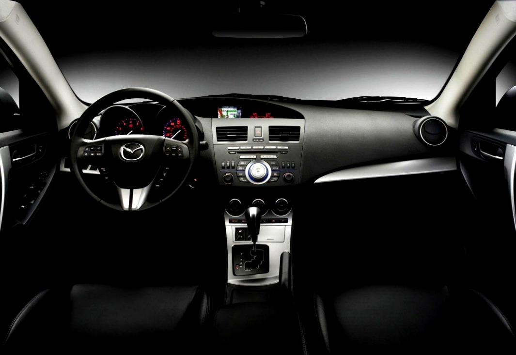 Mazda 3 / Axela Sedan 2009 #3