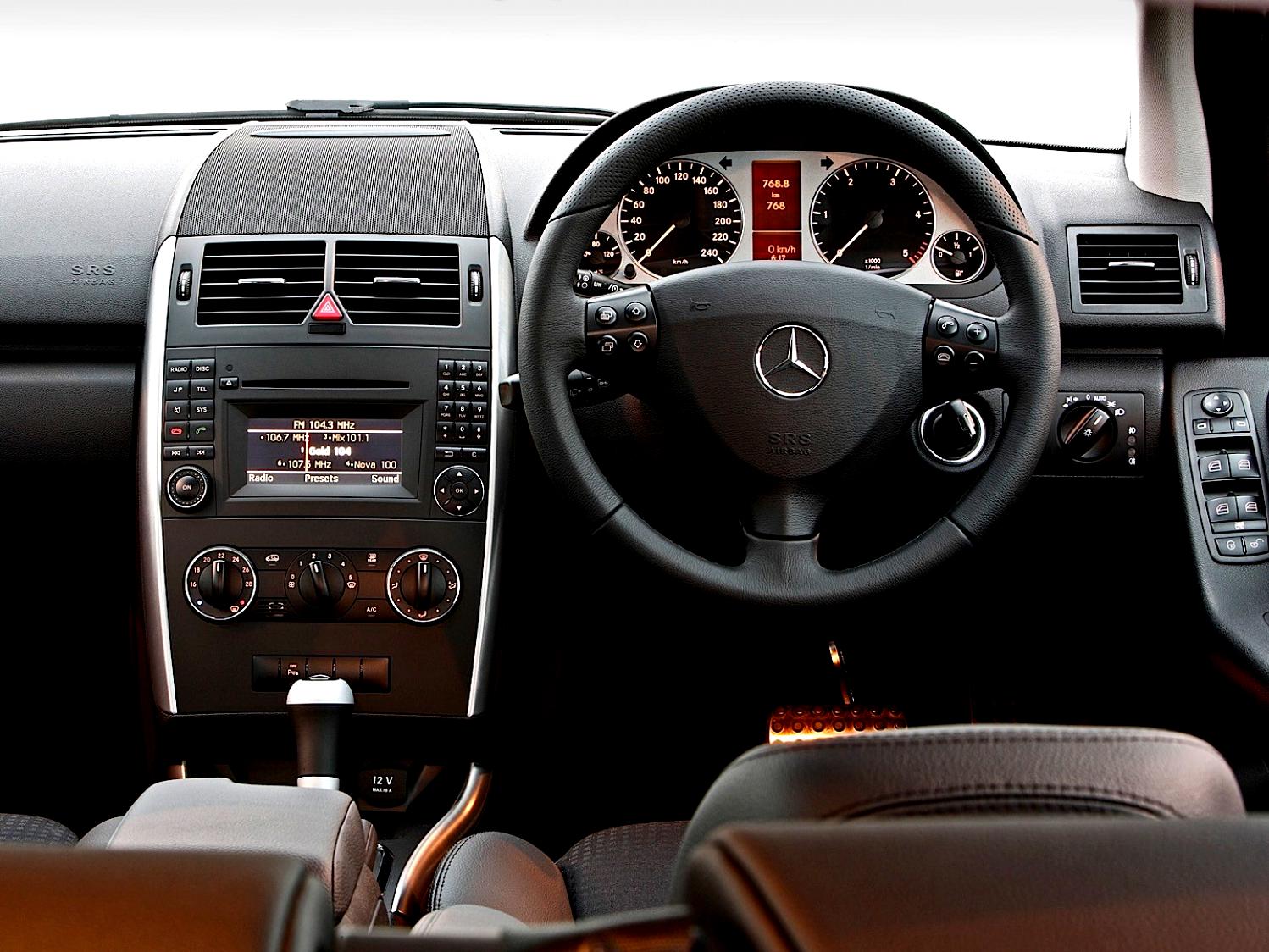 Mercedes Benz A-Klasse Coupe W169 2008 #34