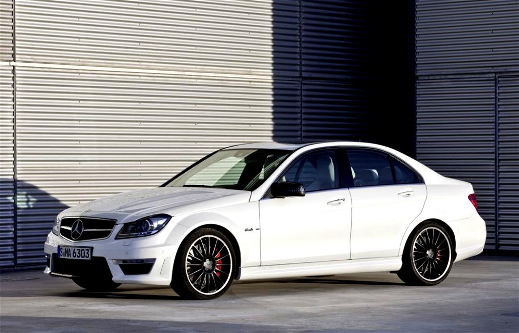 Mercedes Benz C 63 AMG T-Modell S204 2007 #33