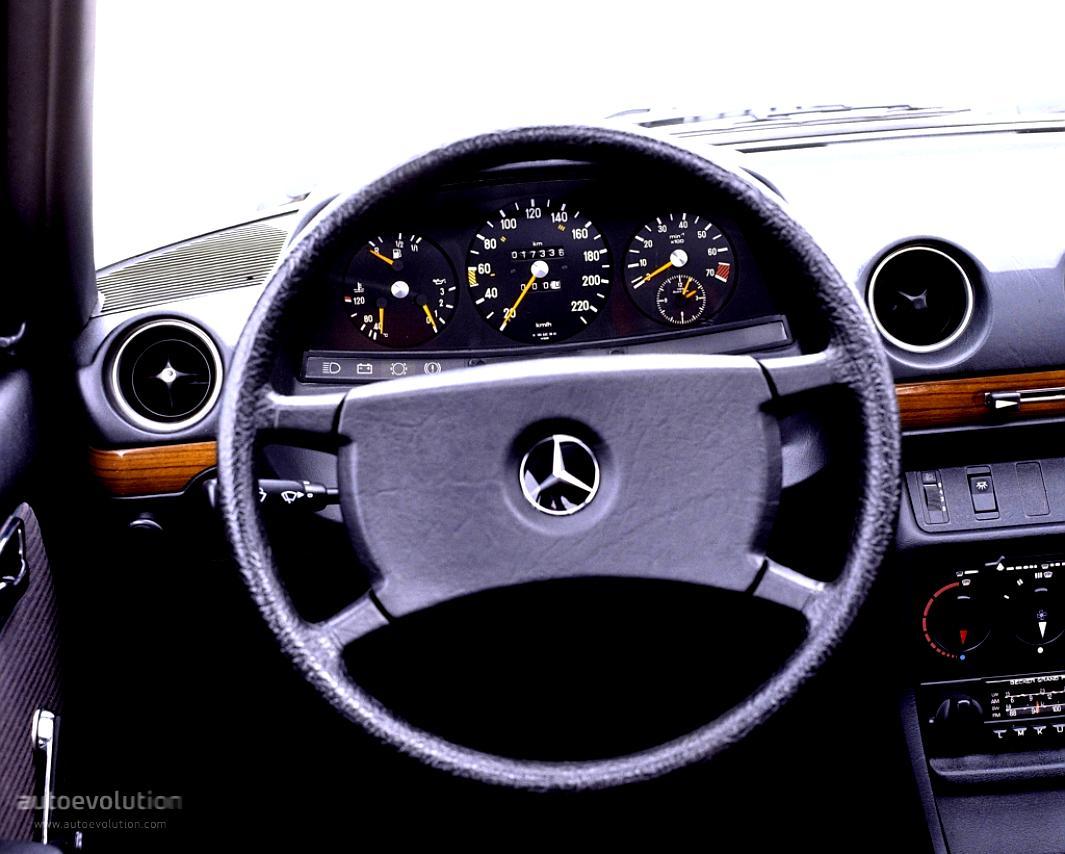 Mercedes Benz Coupe C123 1977 #51