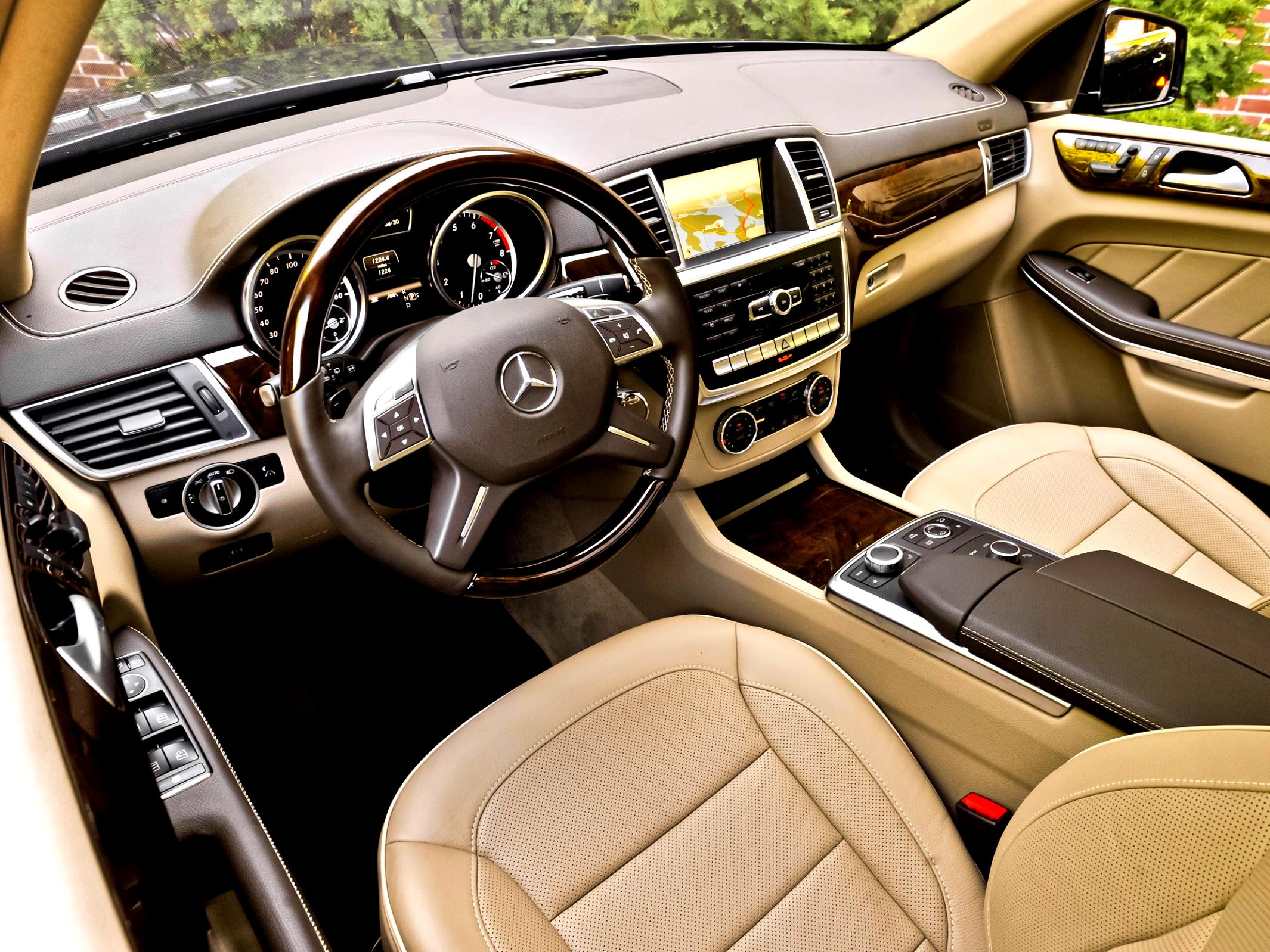 Mercedes Benz GL-Klasse X165 2012 #88