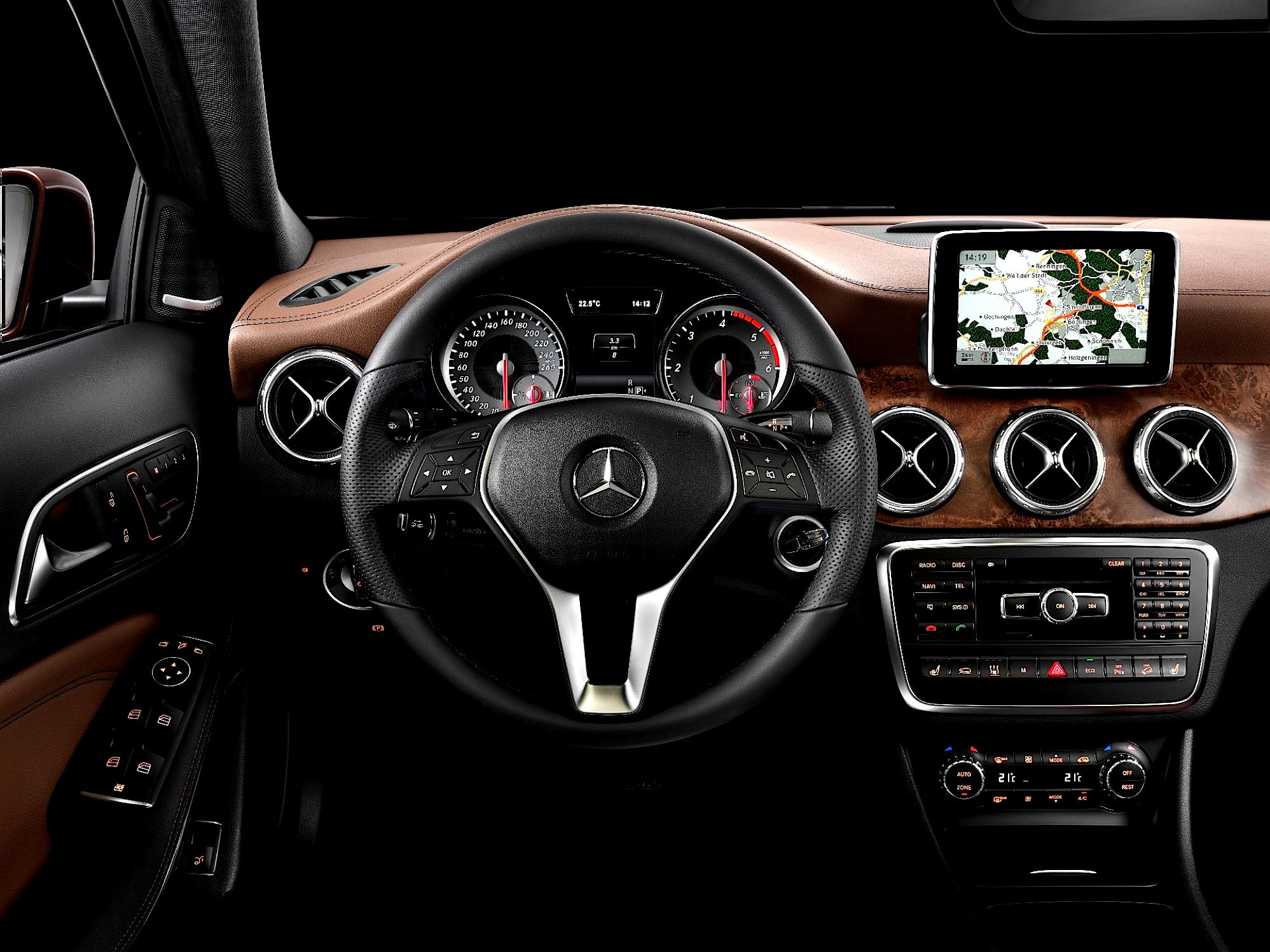Mercedes Benz GLA 2013 #57