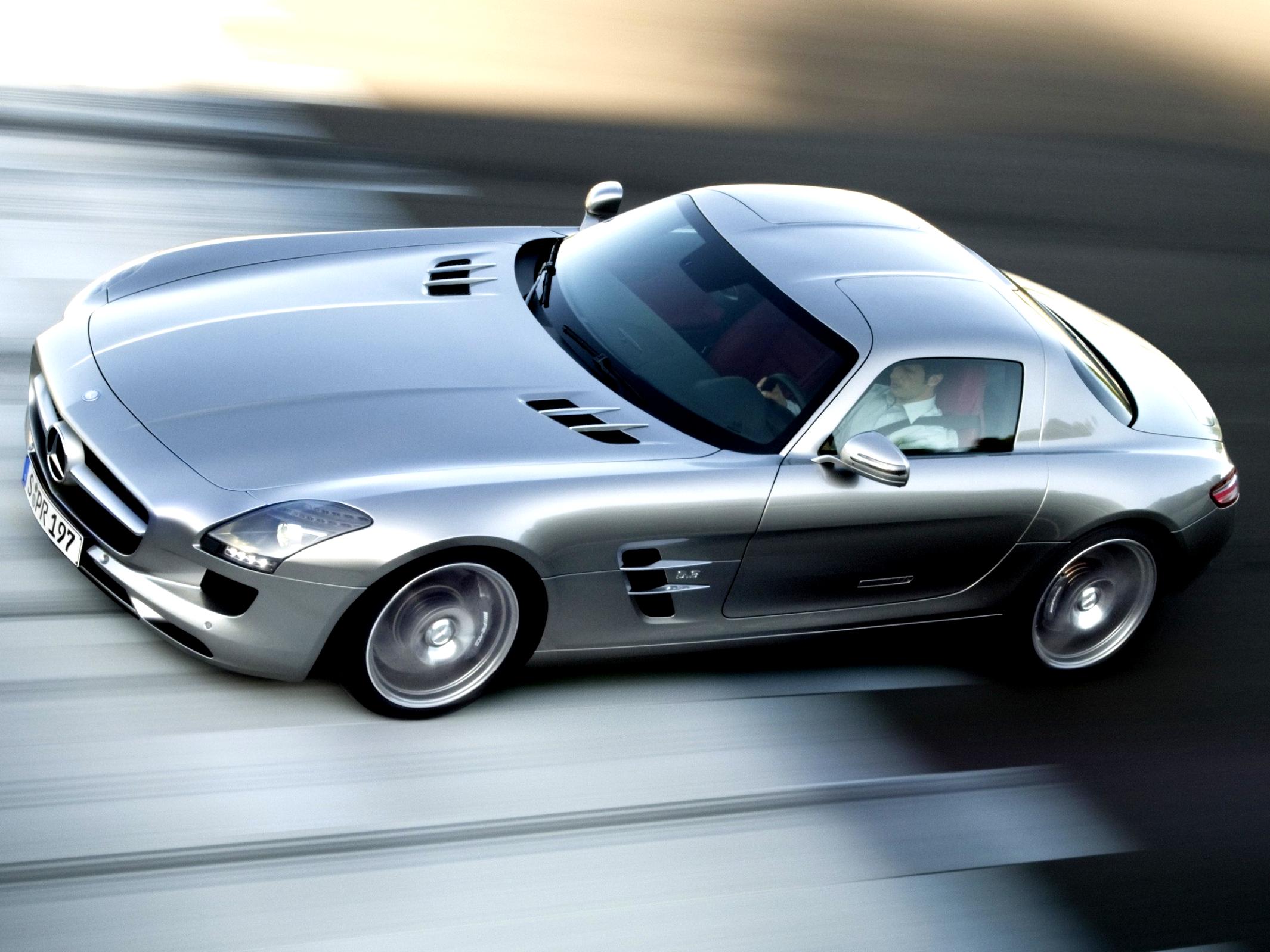 Идеальная машина отдает 80. Mercedes-Benz 300sl. Идеальная машина. Идеальная форма автомобиля. Мерседес спорткар 2000 годов.