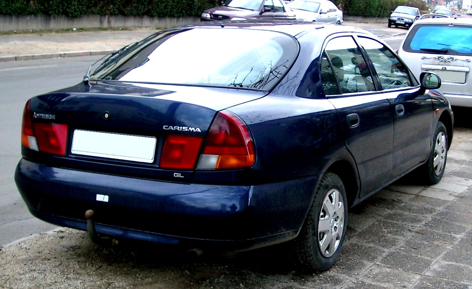 Мицубиси каризма замена. Митсубиси Каризма 2005. Mitsubishi Carisma седан. Митсубиси Каризма 1995. Mitsubishi Carisma 2000 седан.