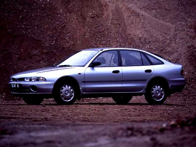 Mitsubishi Galant Hatchback 1993 #10
