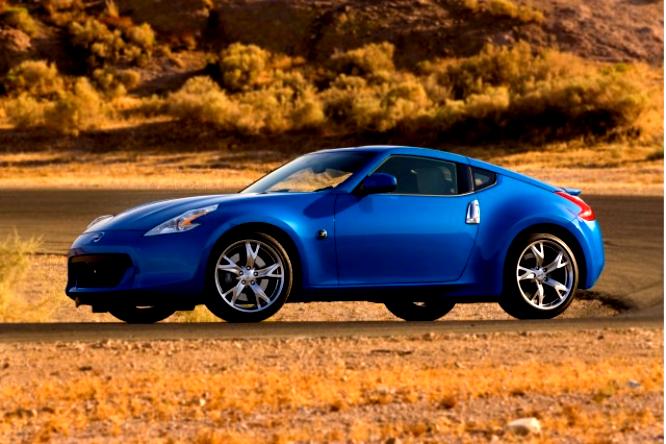 Nissan 370Z Coupe 2012 #7
