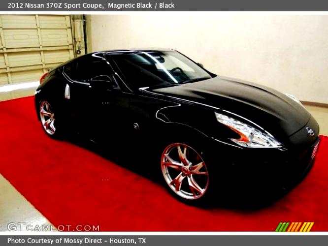 Nissan 370Z Coupe 2012 #11