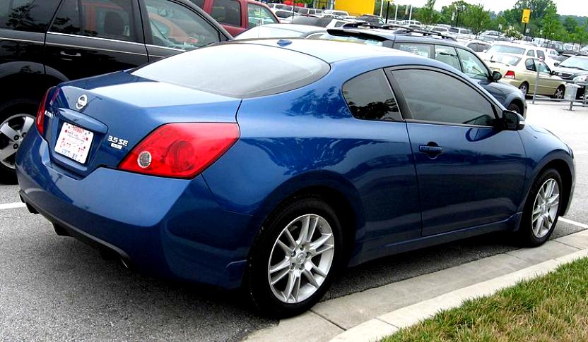 Nissan Altima Coupe 2012 #10