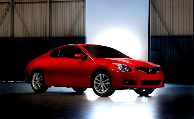 Nissan Altima Coupe 2012 #25