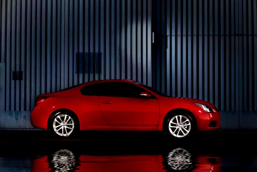 Nissan Altima Coupe 2012 #38