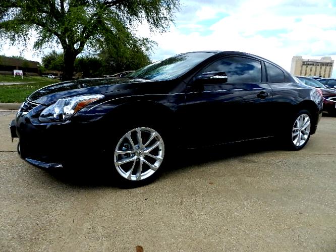 Nissan Altima Coupe 2012 #44