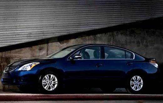 Nissan Altima Coupe 2012 #56