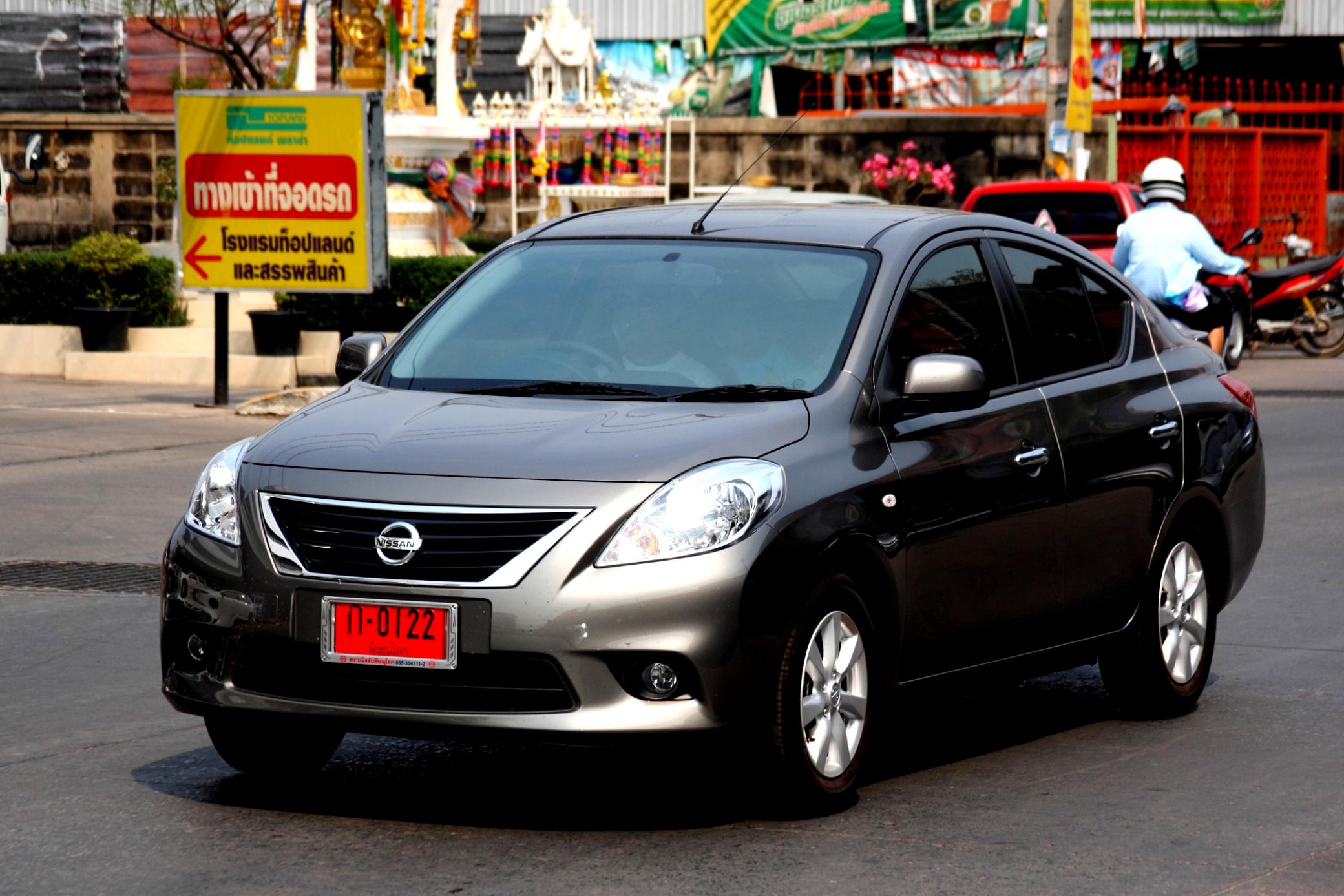 Nissan Altima Thailand 2011 #3