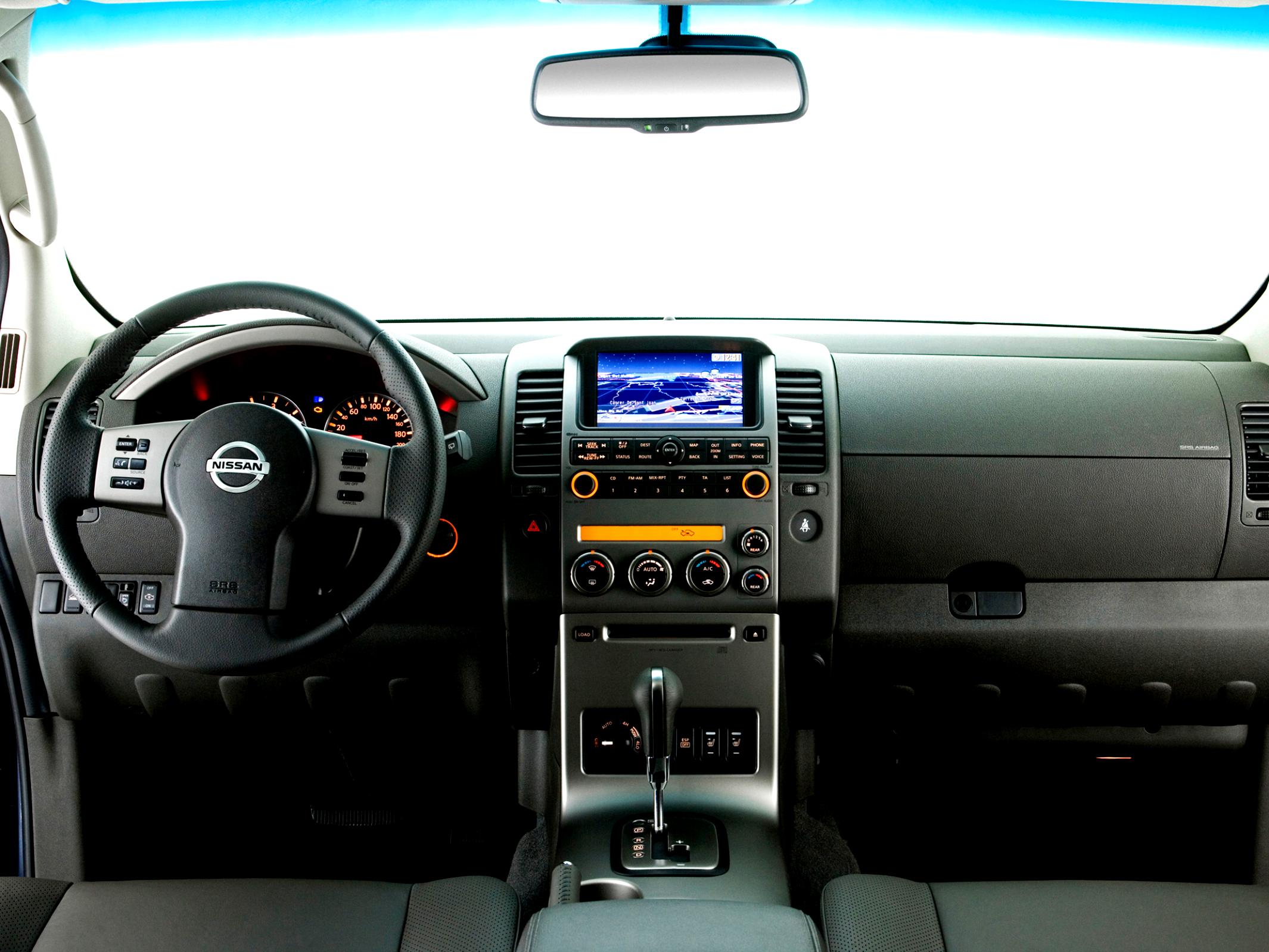 Nissan Navara / Frontier Double Cab 2005 #32