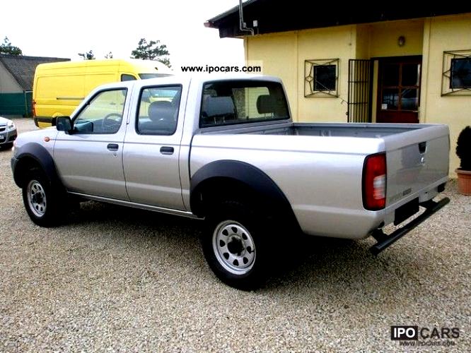 Nissan NP300 Pickup Double Cab 2008 #5