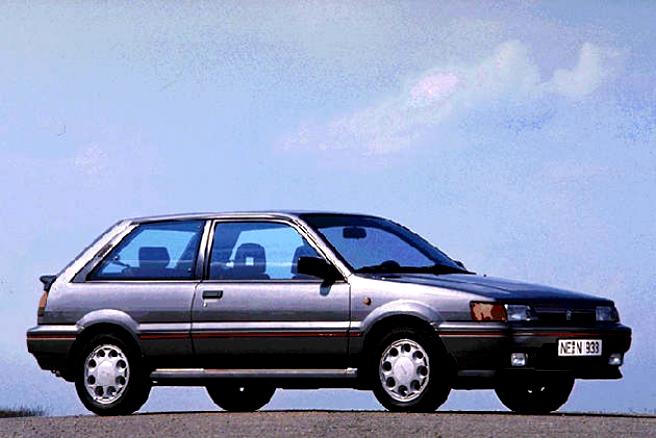 Nissan Sunny Traveller 1993 #45