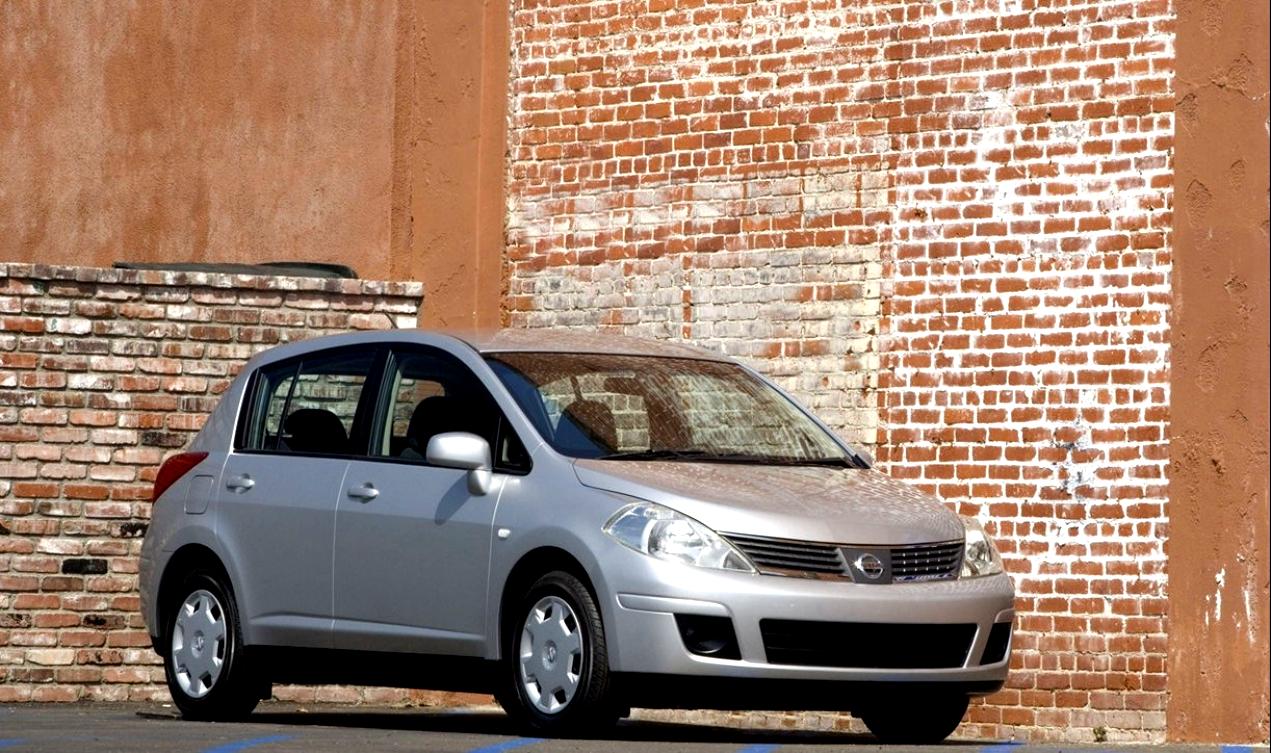 Nissan Tiida/Versa 2006 #1