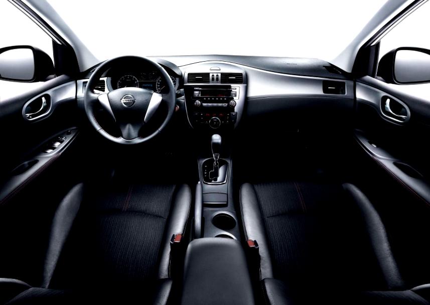 Nissan Tiida/Versa Sedan 2011 #4
