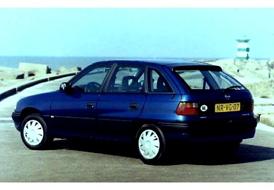 Opel Astra 5 Doors 1991 #5
