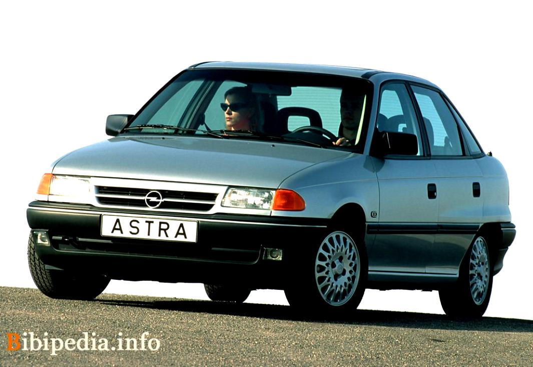Opel Astra Sedan 1992 #7