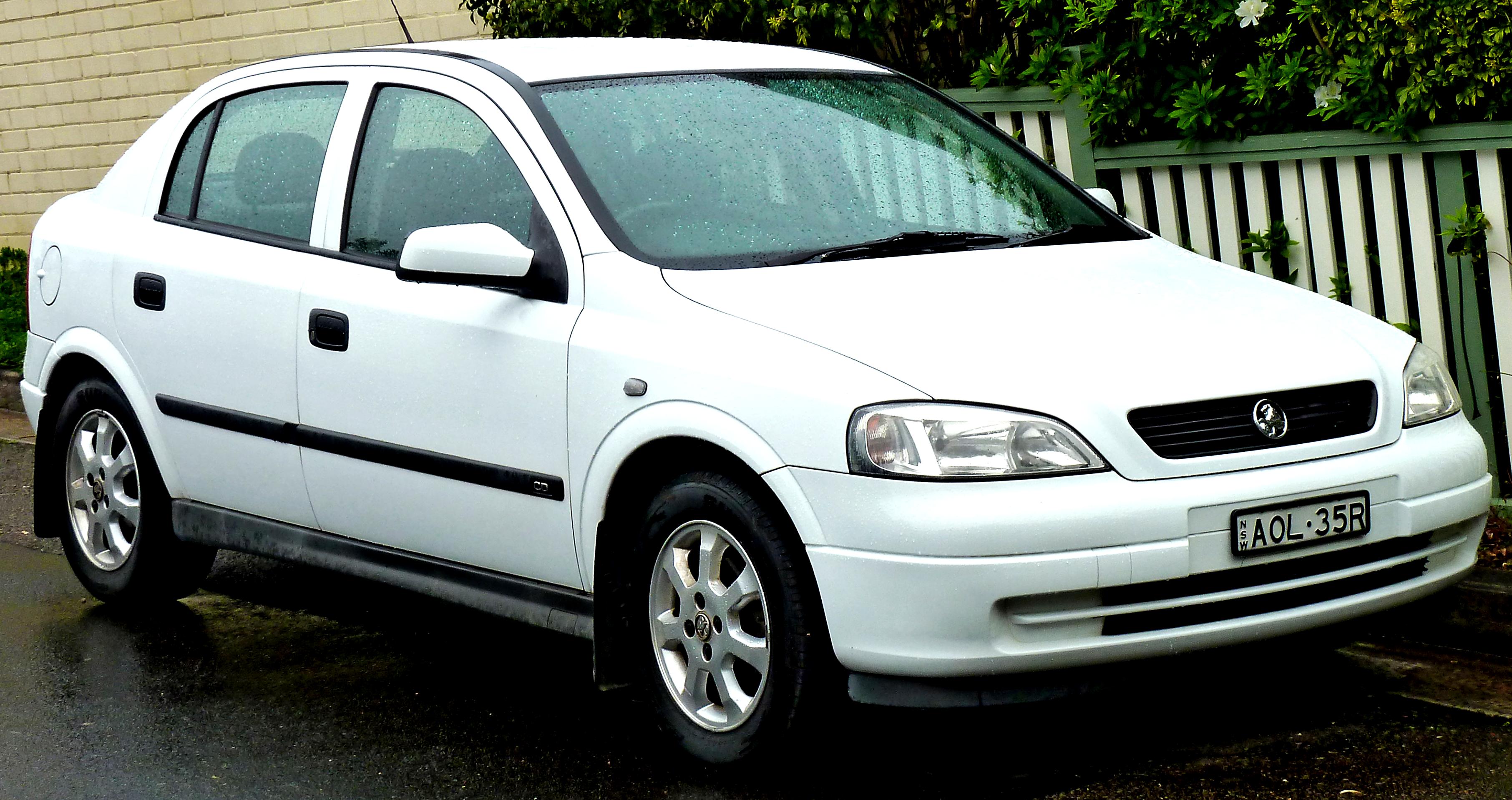 Opel Astra Sedan 1998 #3