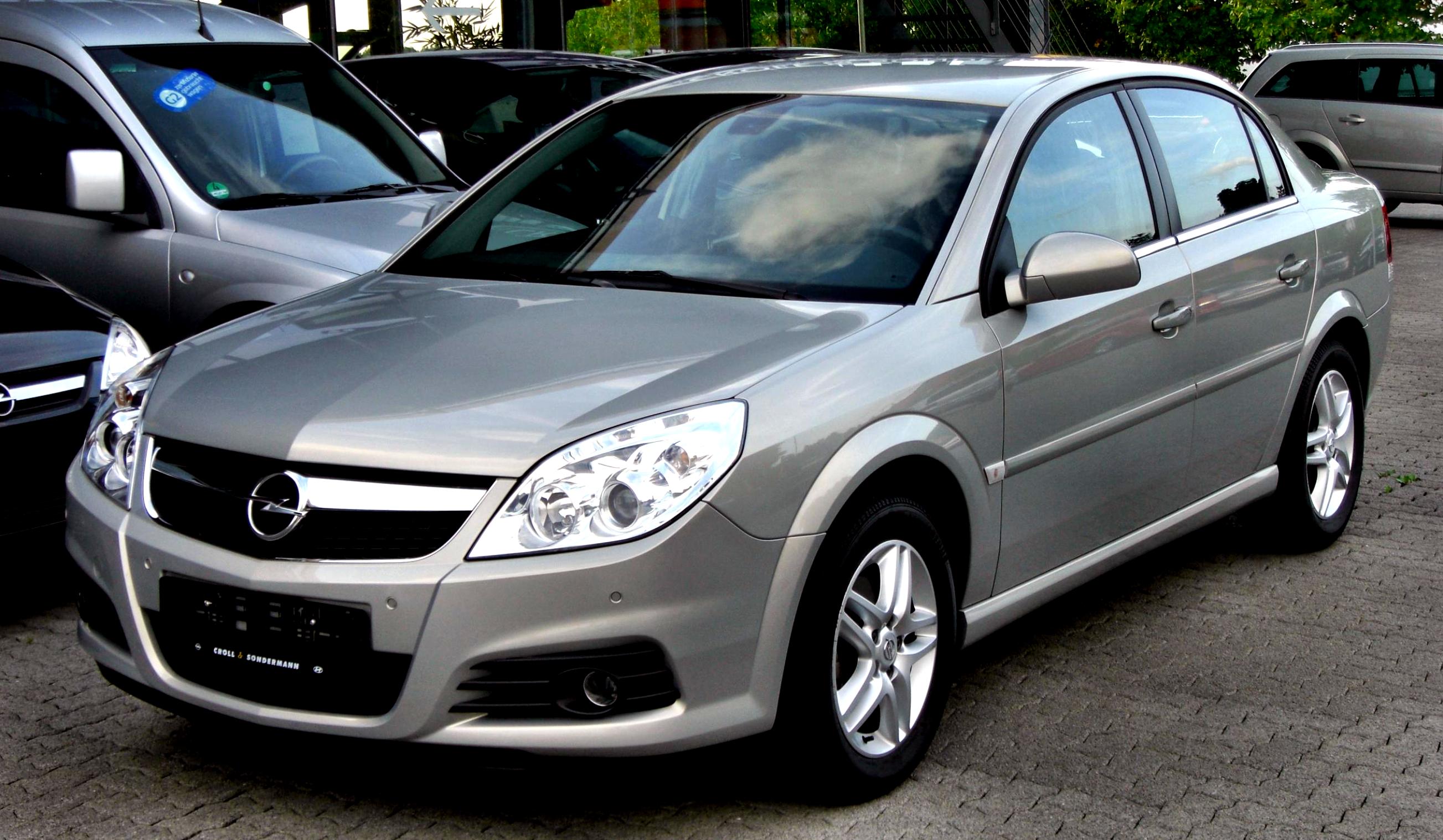 Opel Astra Sedan 2007 #7
