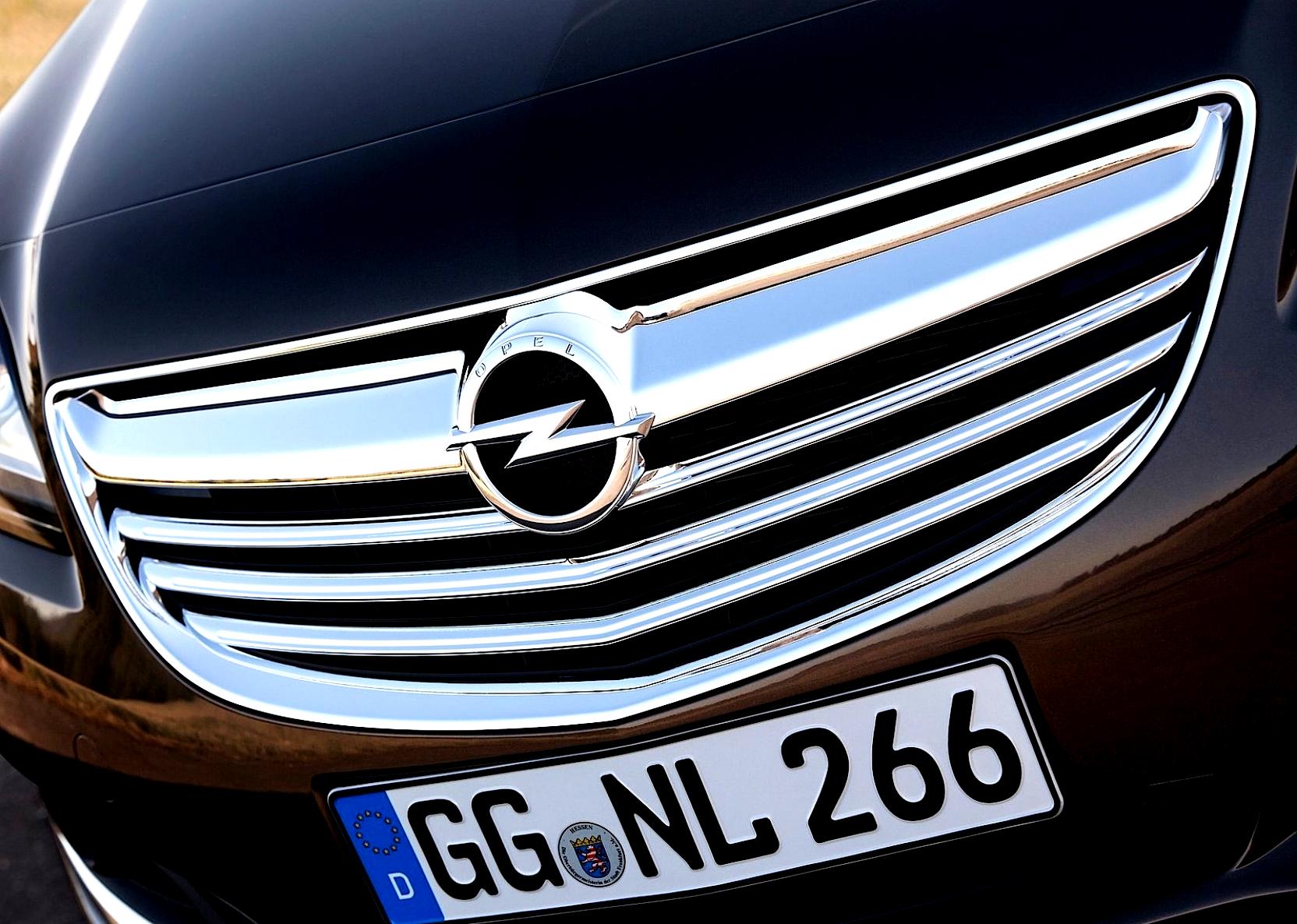 Opel Insignia Hatchback 2013 #22