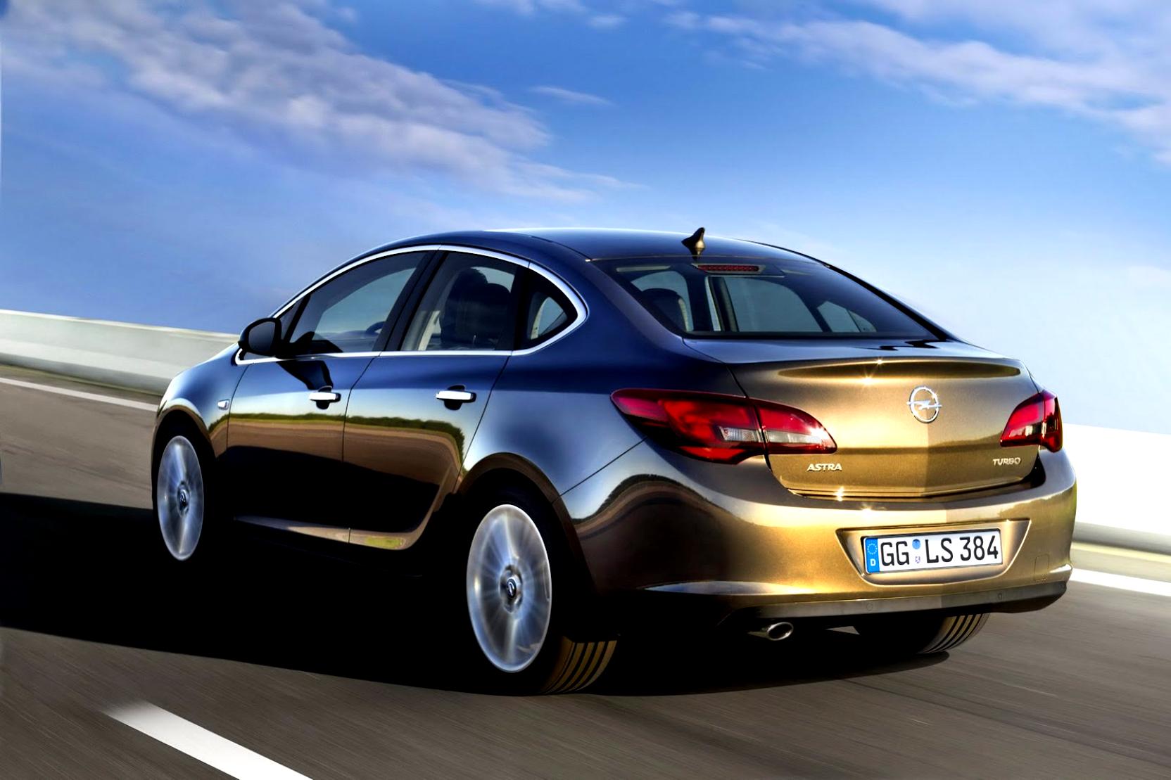 Opel Insignia Sedan 2013 #4