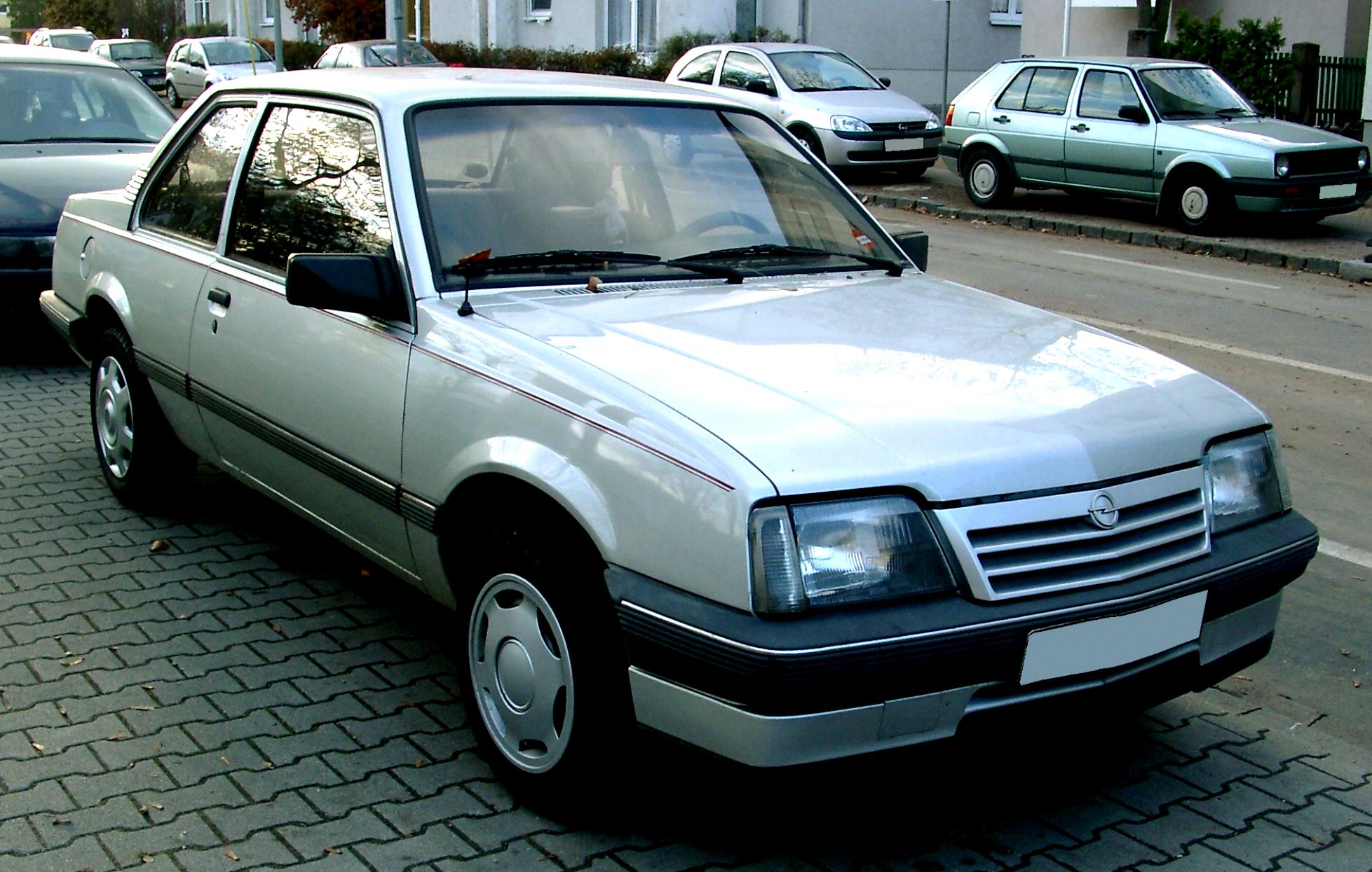 Opel Monza 1983 #9
