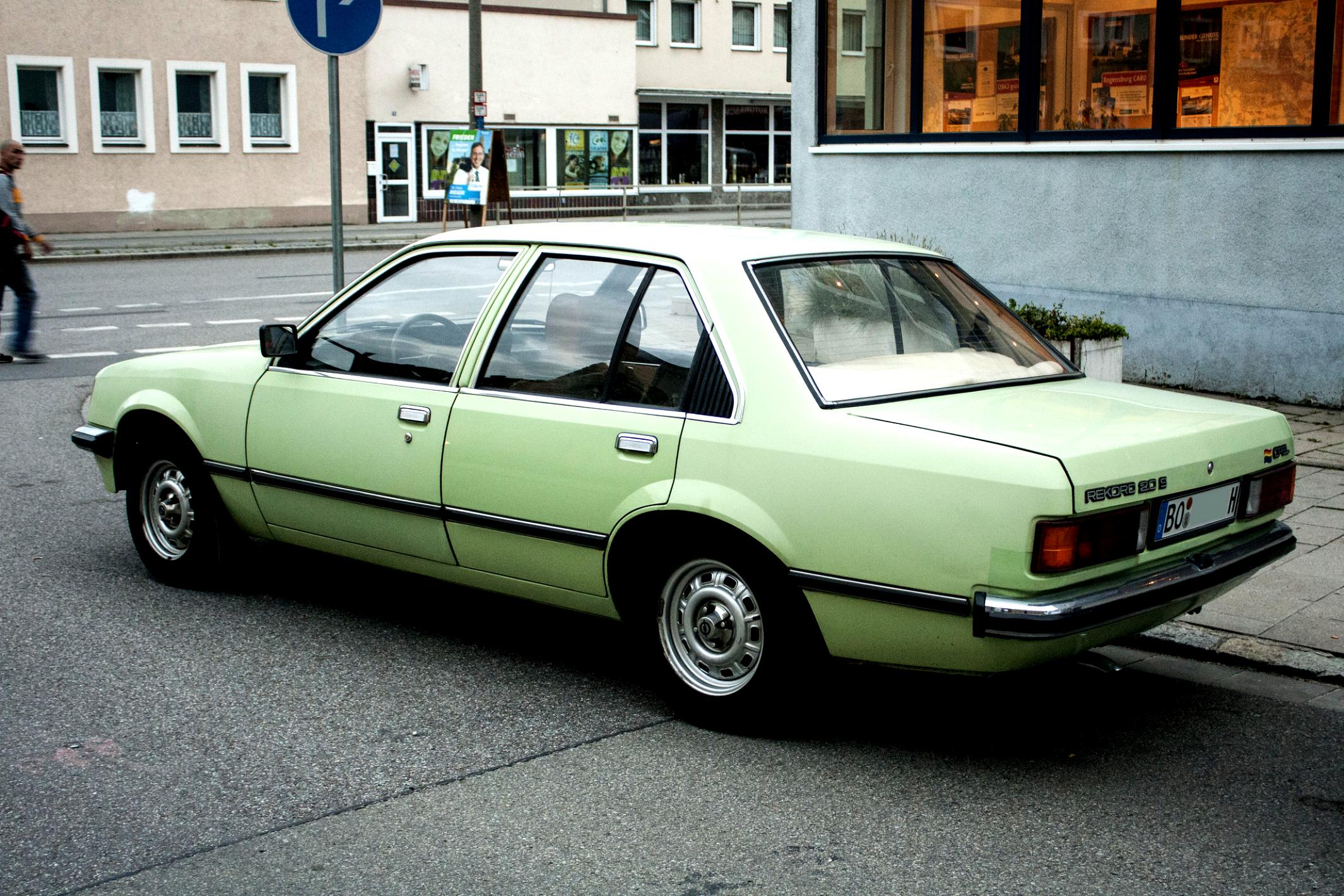 Opel Rekord Sedan 1977 #6