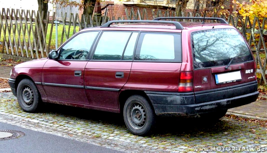 Опель универсал f. Opel Astra f Caravan.