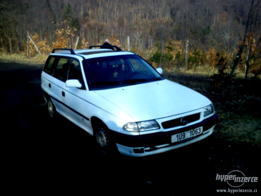 Opel Vectra Caravan 1996 #53