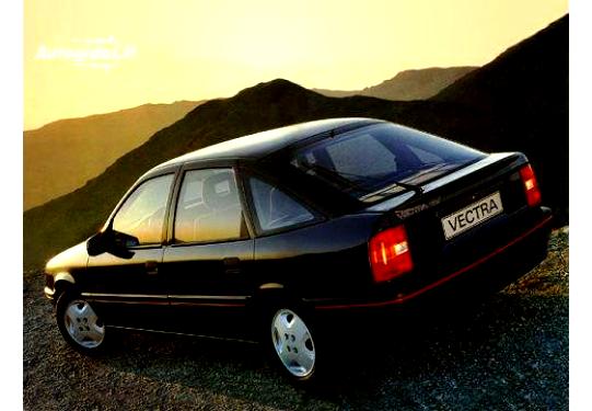 Opel Vectra Hatchback 1988 #7