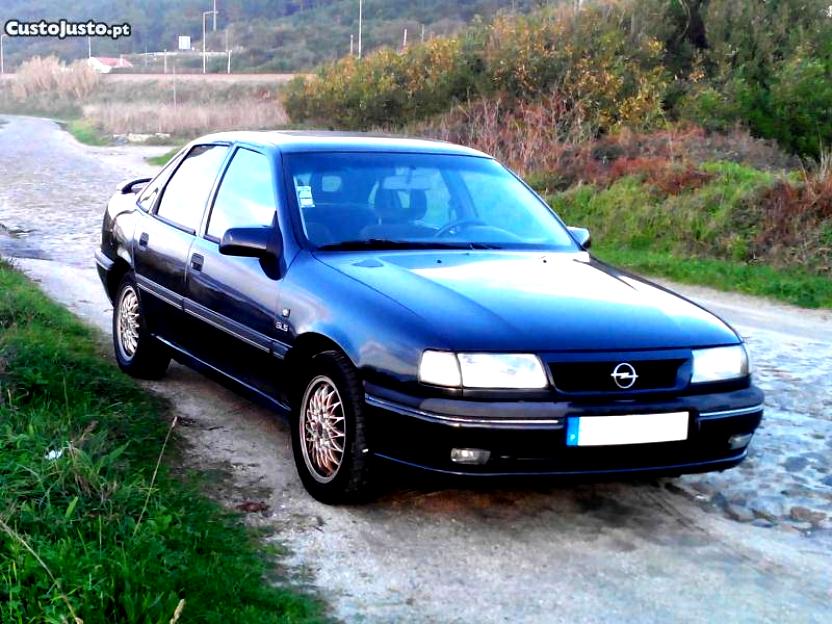 Opel Vectra Hatchback 1995 #23