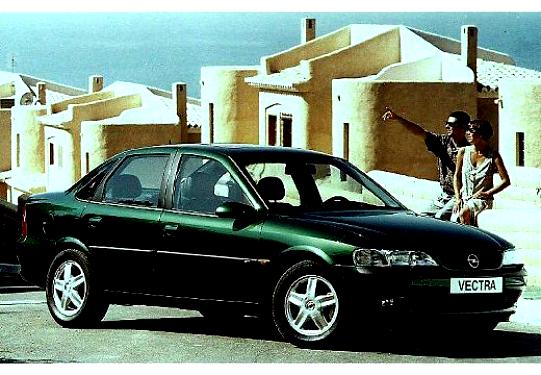 Opel Vectra Hatchback 1995 #29