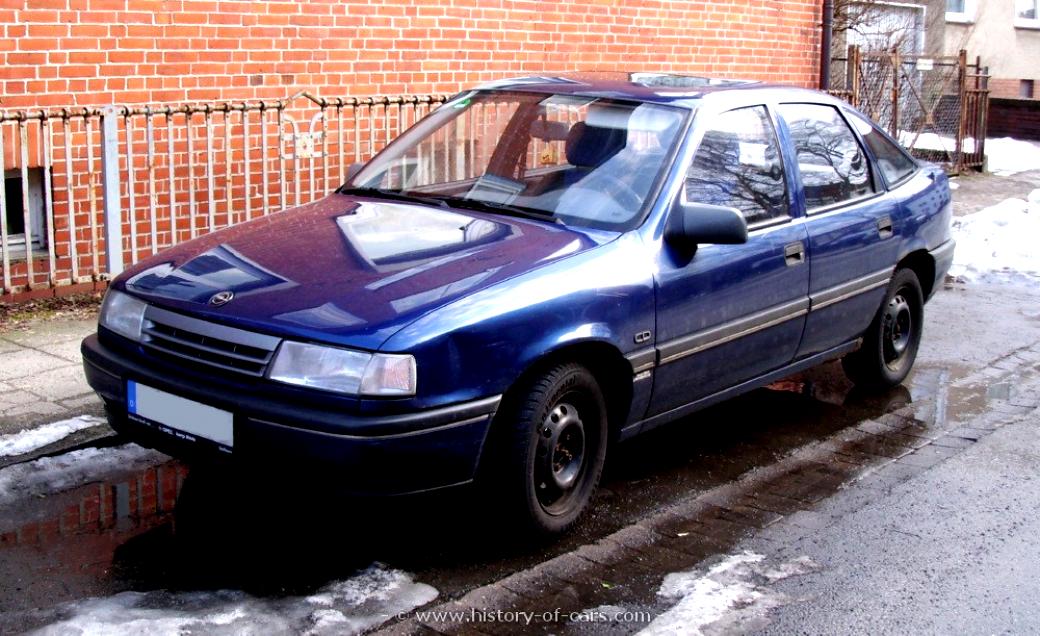 Opel Vectra Sedan 1988 #11