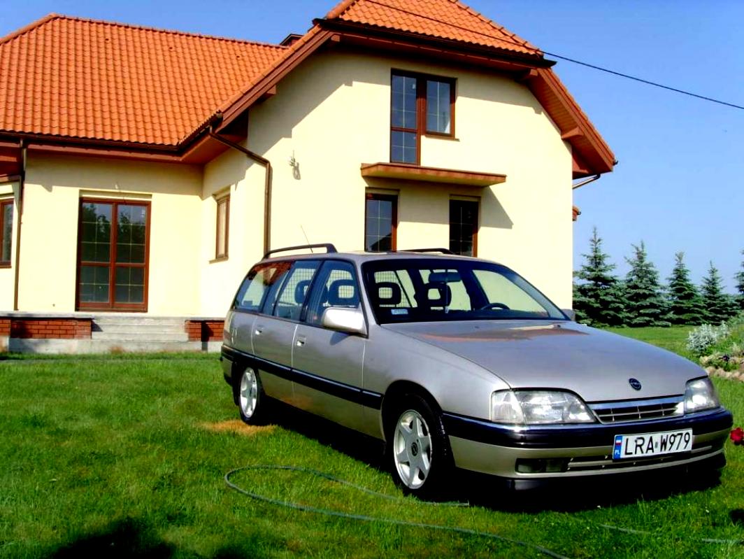 Opel Vectra Sedan 1988 #60