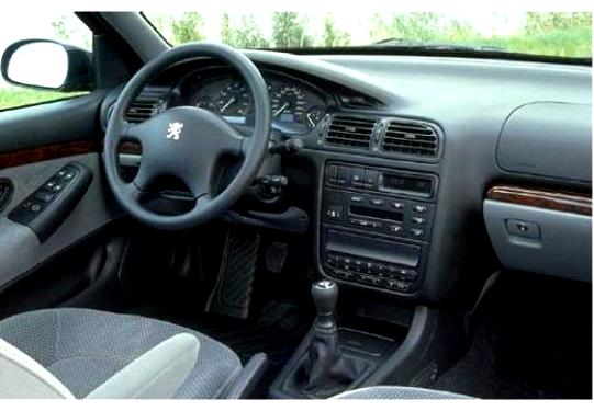 Peugeot 406 1995 #10